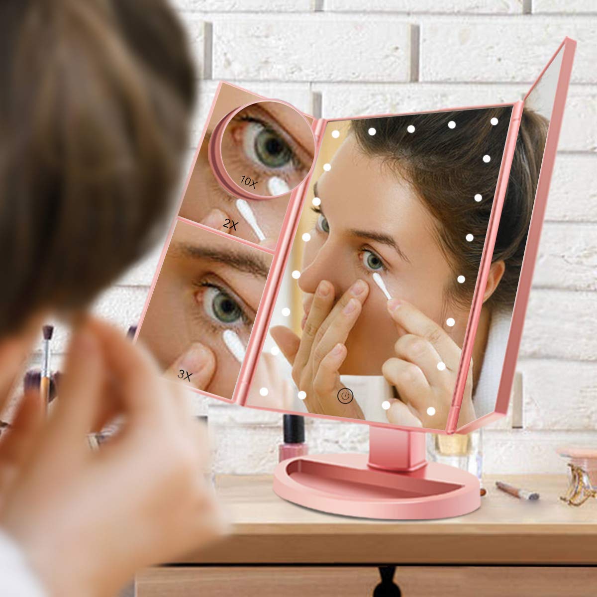 LumiLook™ Lighted Makeup Mirror
